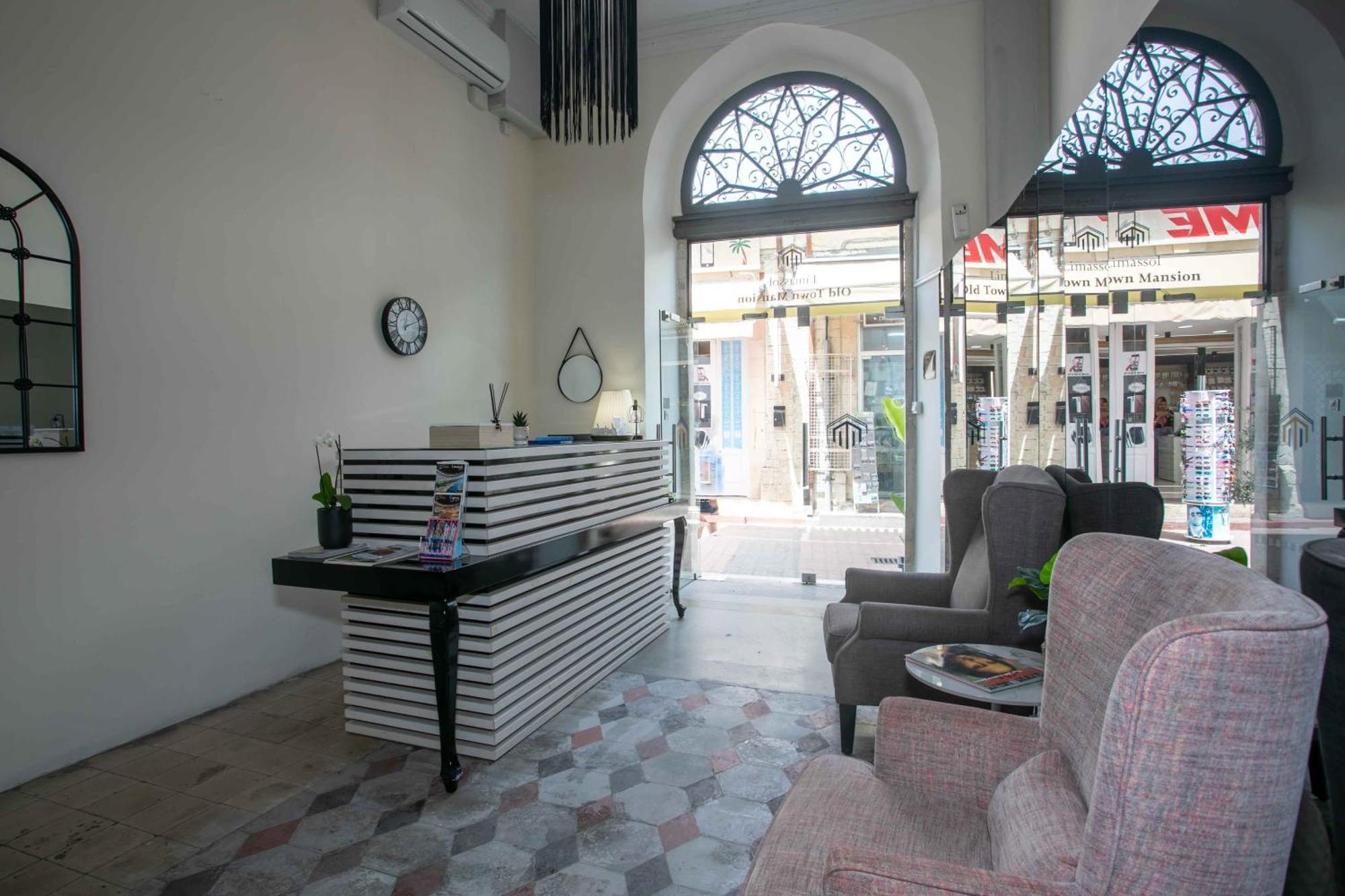Hotel La Maltese Mansion Limassol Exterior foto